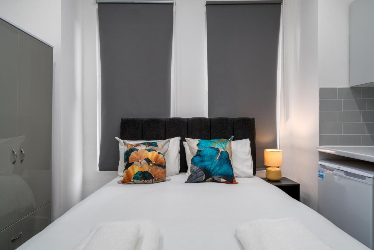 London Selwyn Unique & Stylish Studios Экстерьер фото