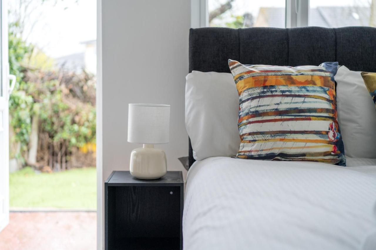 London Selwyn Unique & Stylish Studios Экстерьер фото